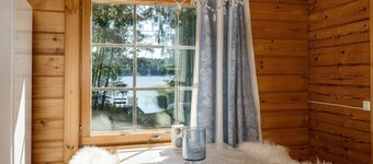 Hämeenhelmi by Interhome