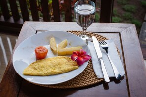 Breakfast meal - Hotra Hill Cottage (Penida Island)