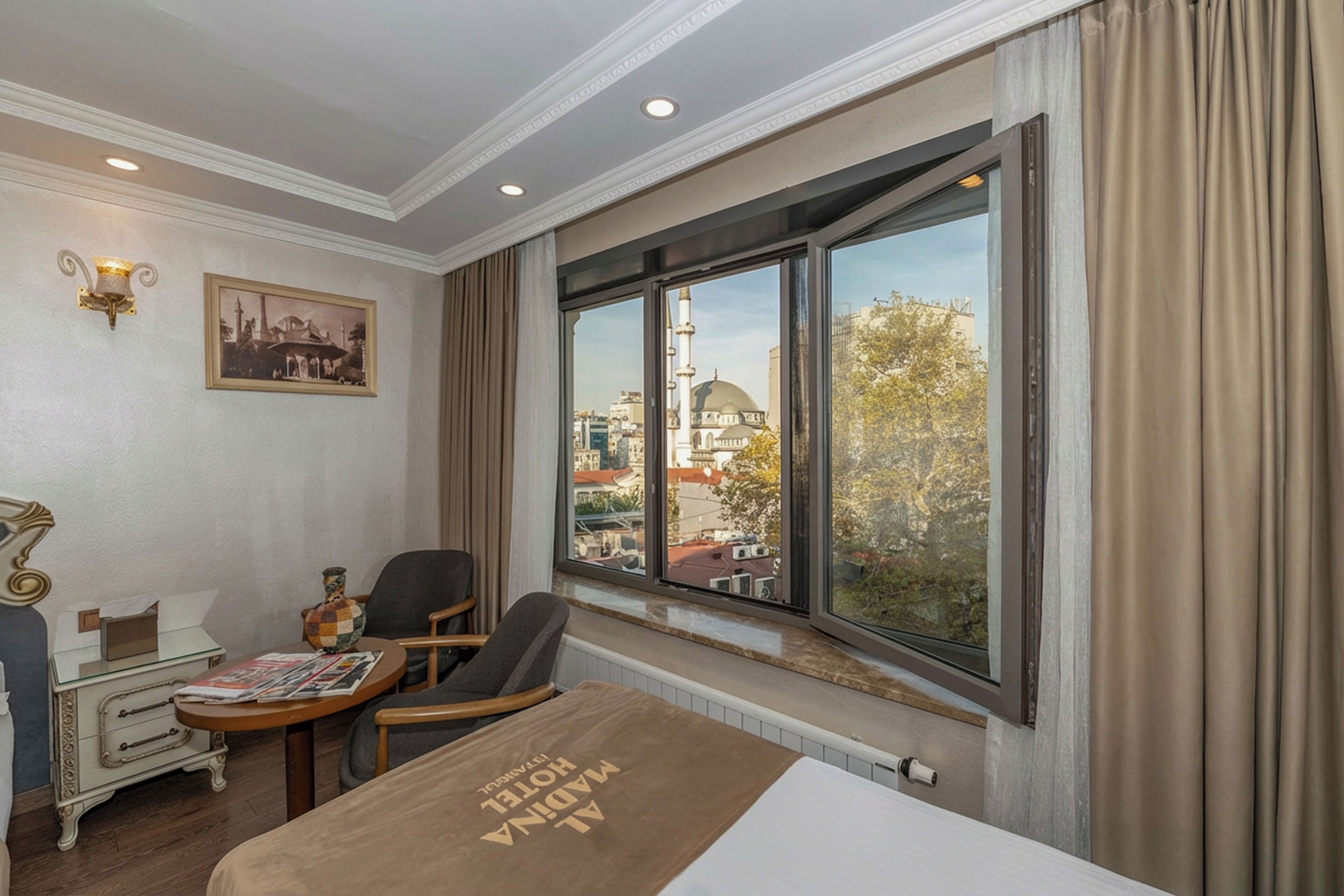 Deluxe Double or Twin Room