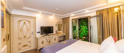 经济双人房 | 埃及棉床单、高档床上用品、记忆海绵床垫、迷你吧