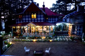 Front of property - Shimla British Resort (Shimla)