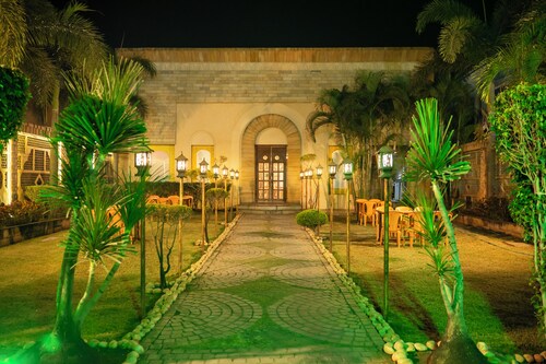 Hotel Manaal Pithampur