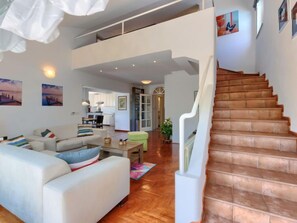 Fernseher, DVD-Player