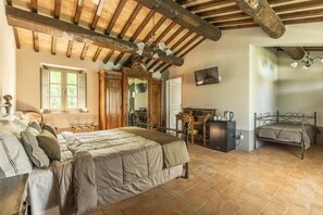 Luxe kamer | Italiaanse Frette-lakens, luxe beddengoed, donsdekens