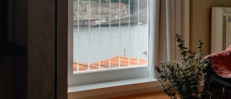 Huoneisto, 2 makuuhuonetta (Guindais) | Oleskelualue | Taulutelevisio