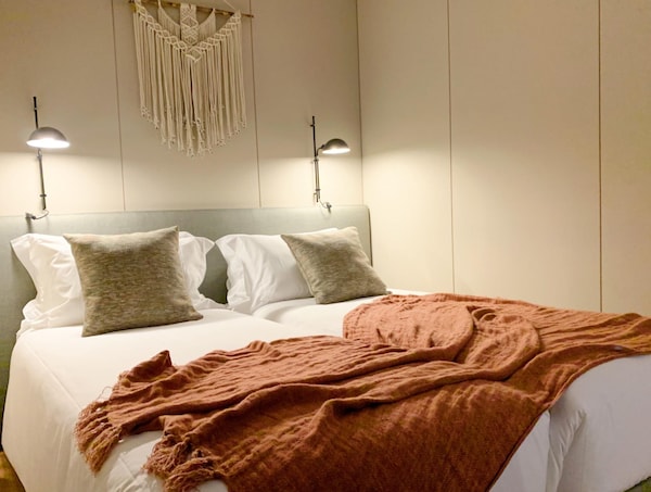 Oporto Serviced Apartments - Miragaia - Oporto