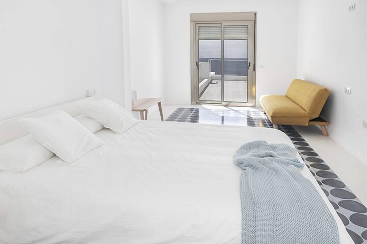 Wifi gratis y ropa de cama