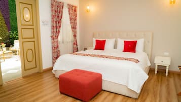 Deluxe Double Room | 1 bedroom, Egyptian cotton sheets, premium bedding, down comforters