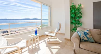 Les Dauphins by Interhome