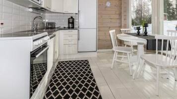 Réfrigérateur, micro-ondes, lave-vaisselle