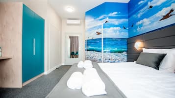 1 bedroom, in-room safe, individually decorated, desk