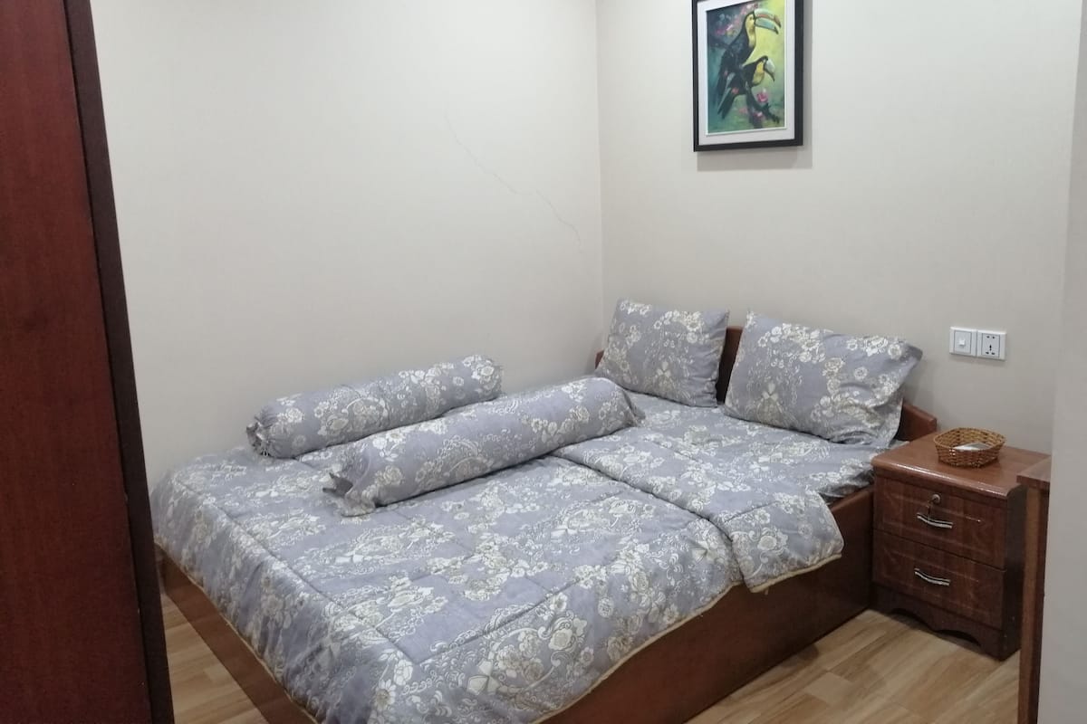 Kamar Single Standar | Meja kerja dan Wi-Fi gratis
