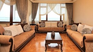 Unclassified image, 4 of 25, button - Sea-view apartment in BakırKoy-Istanbul (Istanbul)