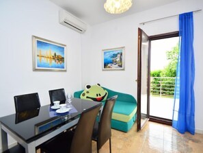 تناول الطعام