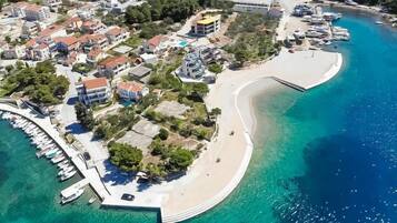 Playa en los alrededores