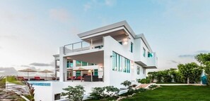 Exterior - Villa Tequila Sunrise (The Valley)