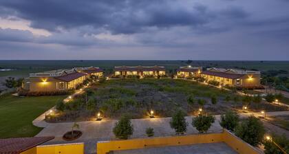 Blackbuck Safari Lodge Velavadar