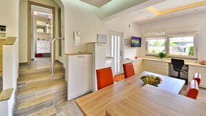 Dining - Koalas Nest Home & Apartments by Interhome (Opatija/Matulji)