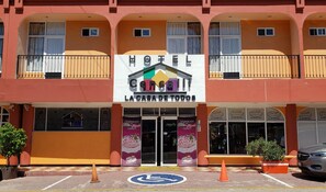 Front of property - Hotel Cencalli (Tecomatlán)