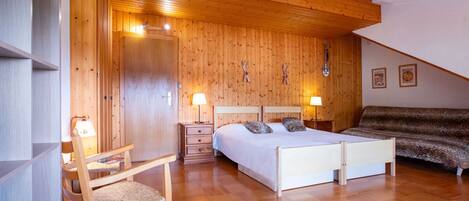 1 Schlafzimmer, Schreibtisch, kostenloses Internet