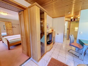 1 Schlafzimmer, Internetzugang
