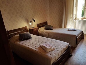 2 chambres, fer et planche à repasser, Wi-Fi