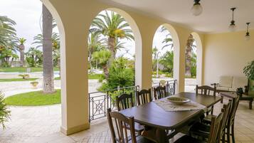 Ristorazione all'aperto