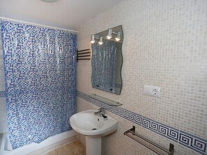 Hair dryer, towels