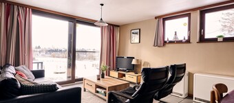 Au bord du Lac 1 by Interhome