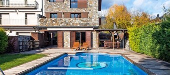 can Oscar by Interhome