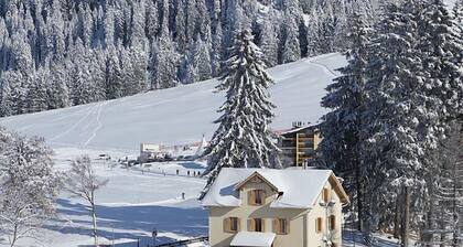 von Capeller by Interhome