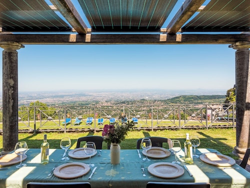 Vista da Rocca di Papa by Interhome