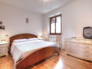 3 bedrooms, internet