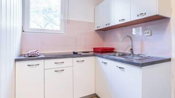 雪櫃、廚房用具/餐具/器皿