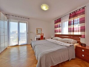 4 bedrooms, internet