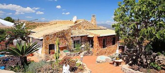Casa Gran Sorolla by Interhome