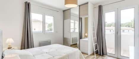 4 chambres, accĂšs Ă Internet (gratuit)