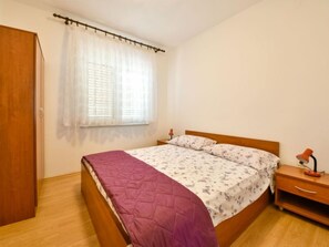 3 bedrooms, WiFi