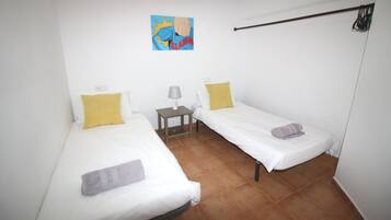 7 bedrooms, iron/ironing board, free WiFi, bed sheets