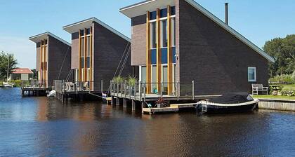 Krekt Oer 't Wetter by Interhome