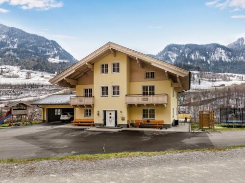 Achtalgut by Interhome