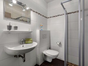 Hair dryer, towels