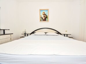 2 bedrooms, free Internet - Apartment Tino by Interhome (Pag/Pag)