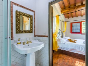 3 habitaciones y internet gratis 