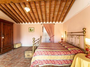 6 chambres, accès à Internet