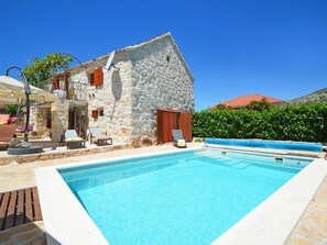 Pool - Home sweet home by Interhome (Marina)
