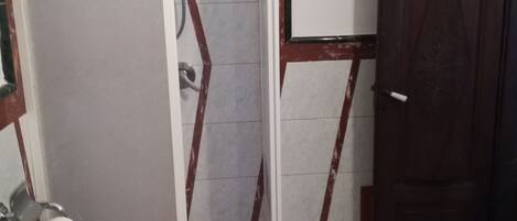 バスアメニティ (無料)、ヘアドライヤー