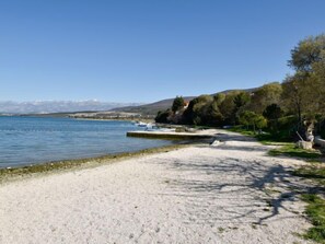 In StrandnÀhe