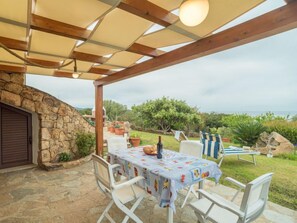 Outdoor dining - Apartment Viola by Interhome (Budoni)