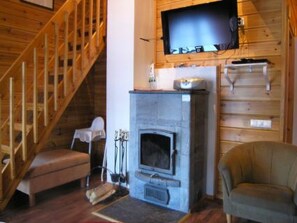 TV, DVD player - Klz 2. ametisti by Interhome (Sotkamo)